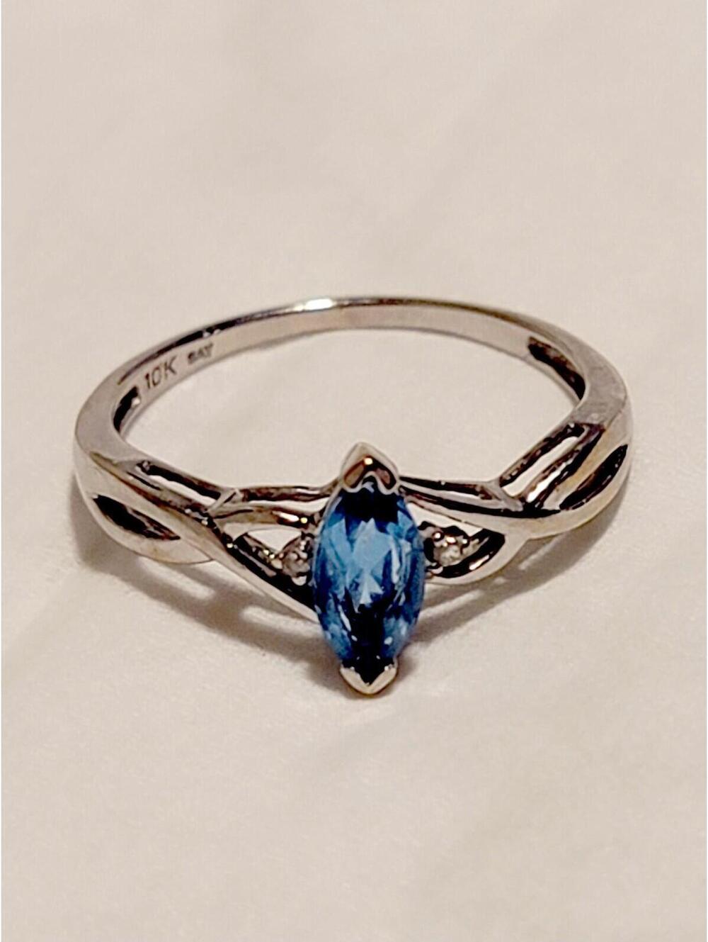 Womens Vintage Estate 10K White Gold Topaz Diamond Ring, 1.7g, KAY Jewelers
